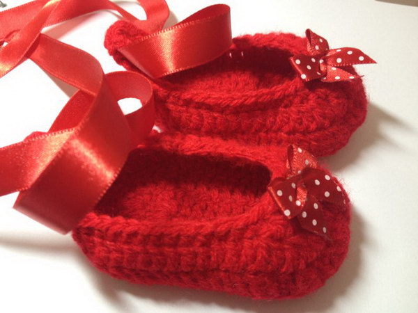 Ruby Red Crochet Baby Slippers. 