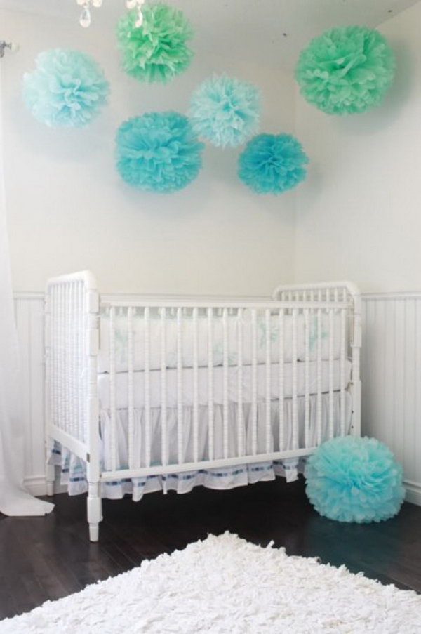 Nursery DIY Pom Poms. 