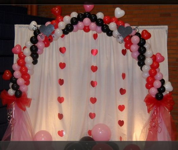 Valentines Balloon Arch. 