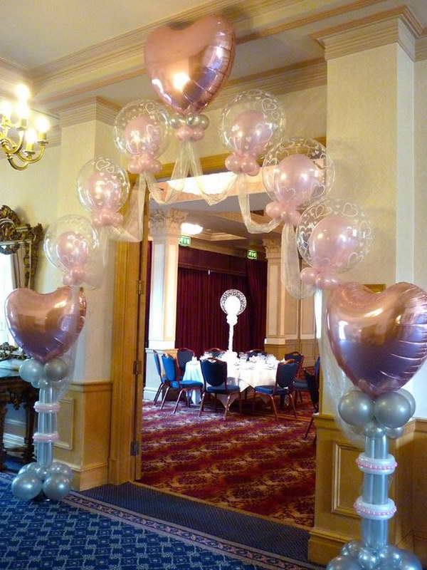 Heart Balloon Wedding Arch. 