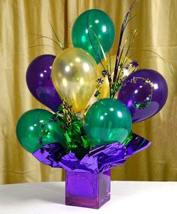 Air-filled Balloon Centerpieces. 