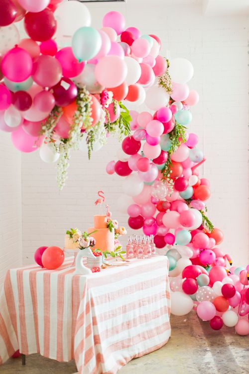 Gorgeous Balloon Arch. Tutorial. 