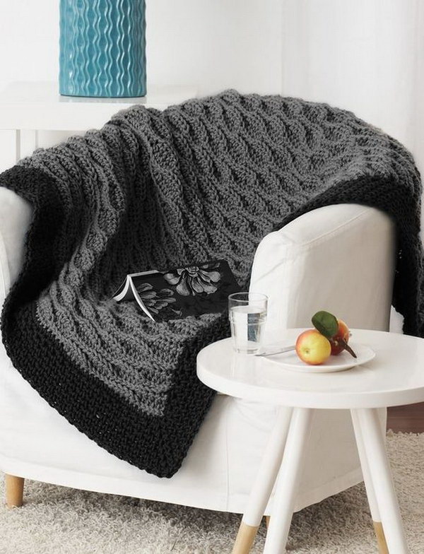 Easy Crochet Afghan Blanket Pattern. 