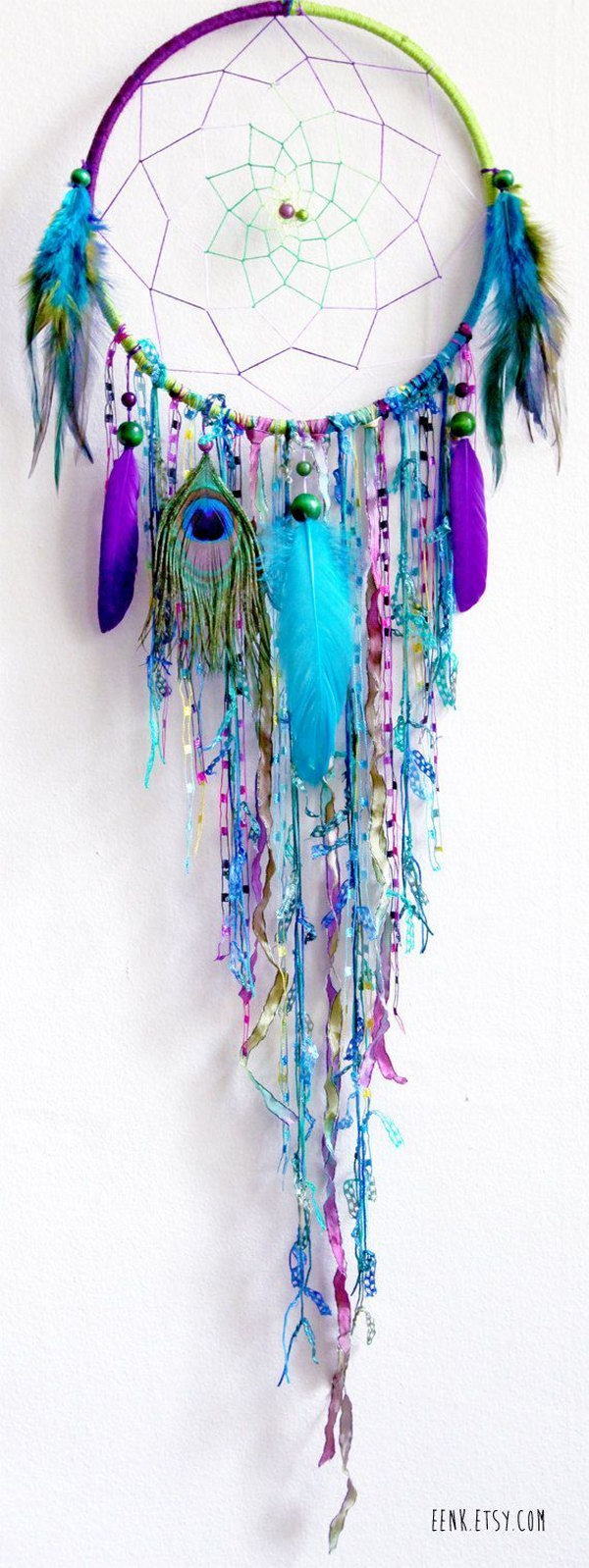 DIY Blue Feather and Bead Dream Catcher. 