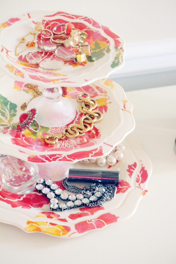 DIY Jewelry Tray. 