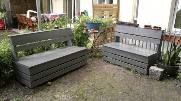 Easy Garden Storage Bench. 