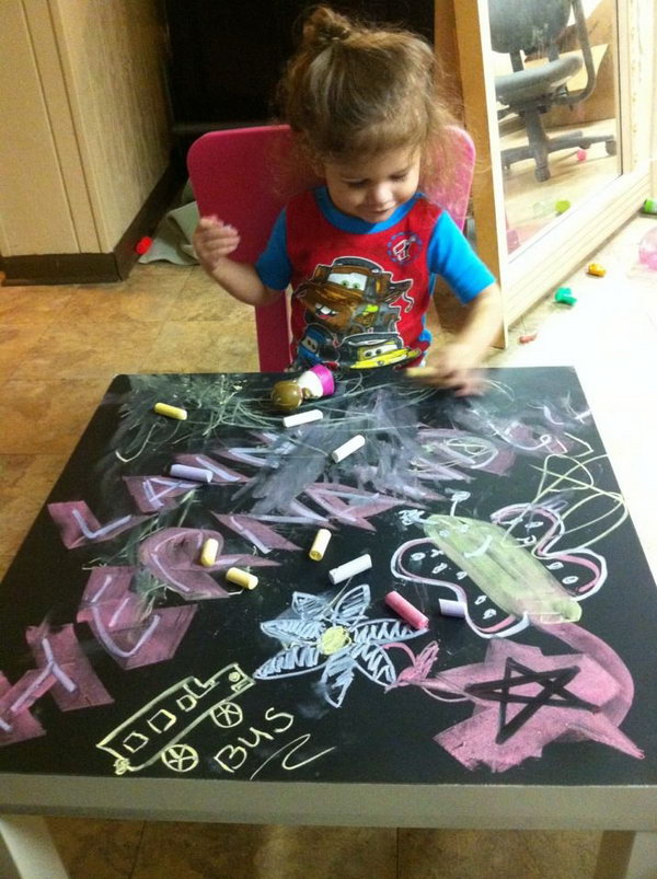 Fun Chalkboard Table for Kids.