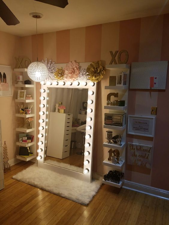 Makeup Storage With DIY style Hollywood Glam Light. 