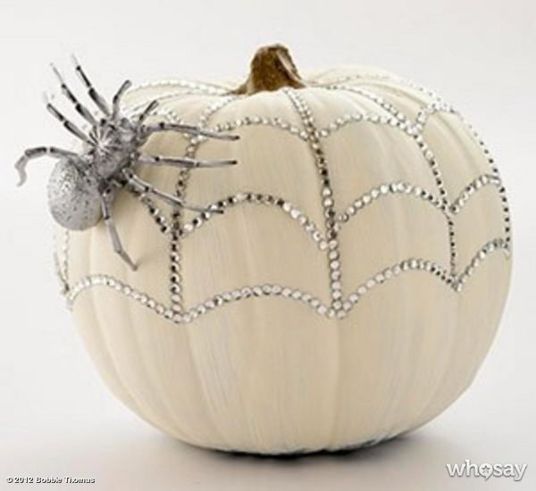 DIY Chic Glam Pumpkin .  