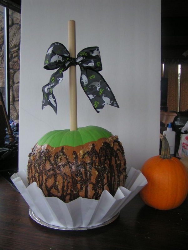 Caramel Apple Pumpkin. 