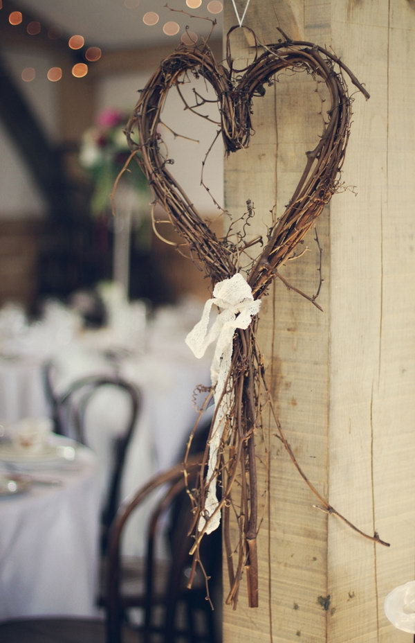 Rustic Heart Wreath Decoration. 