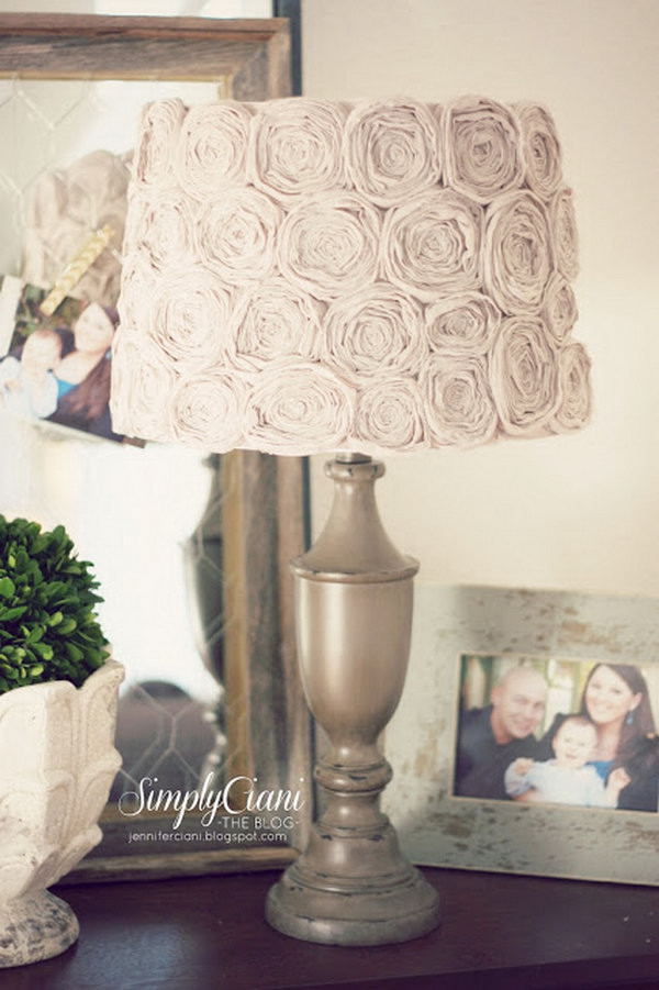 DIY Shabby Chic Lamp. 