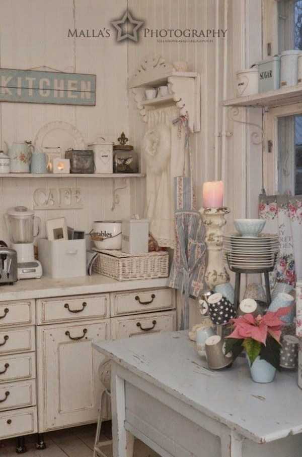 Vintage Sahbby Chic Kitchen Corner. 