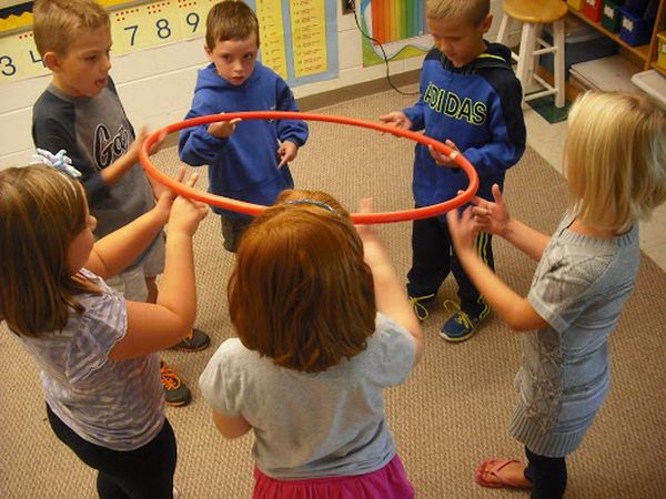 Hula Hoop Team Building Activity. 