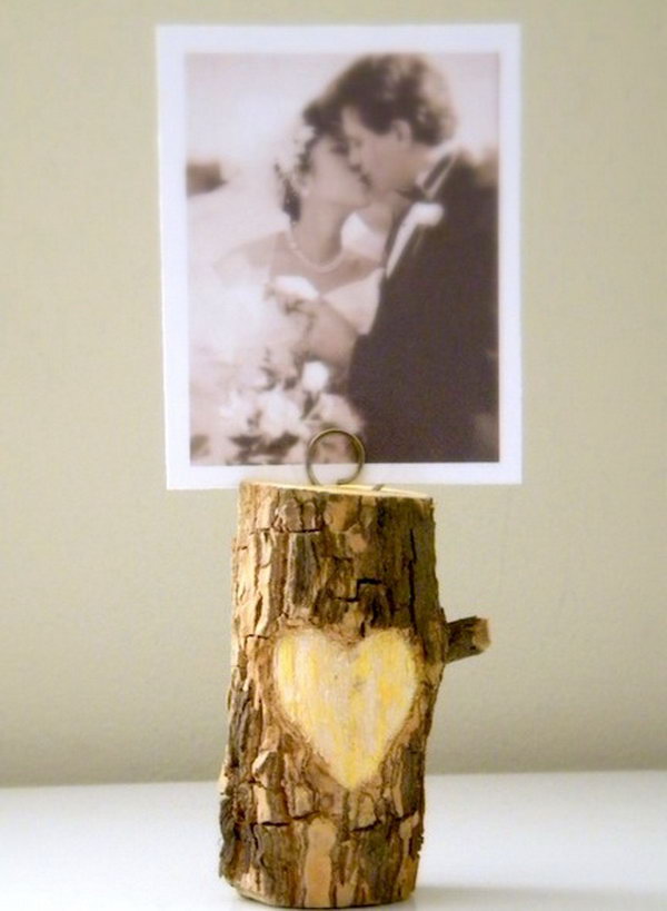 DIY Wood Photo Holder. See more details 