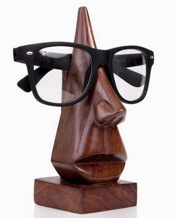 Wood Eyeglass Holder for Christmas Gift. What a cute and funny gift idea for your loved ones, who wears eyeglasses. It prevents him from forgetting where he left his glasses.