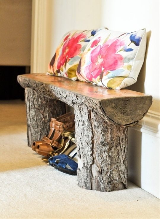 Tree Stump Bench. 