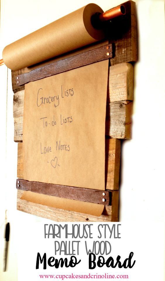 DIY Farmhouse Style Pallet Wood Memo Board. 