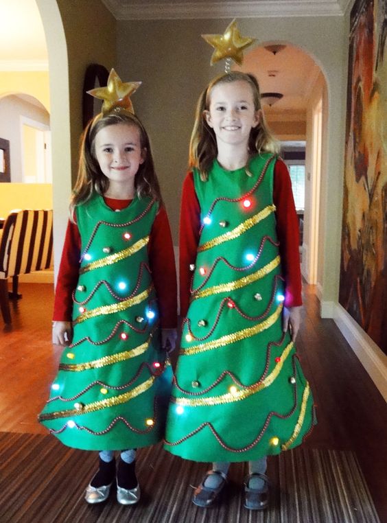 DIY Christmas Tree Costume. 