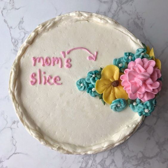 Funny Mother's Day Cake. 