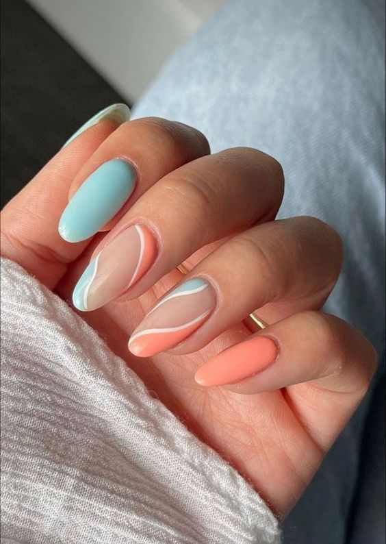 Blue and Pink Nails with Curve. 