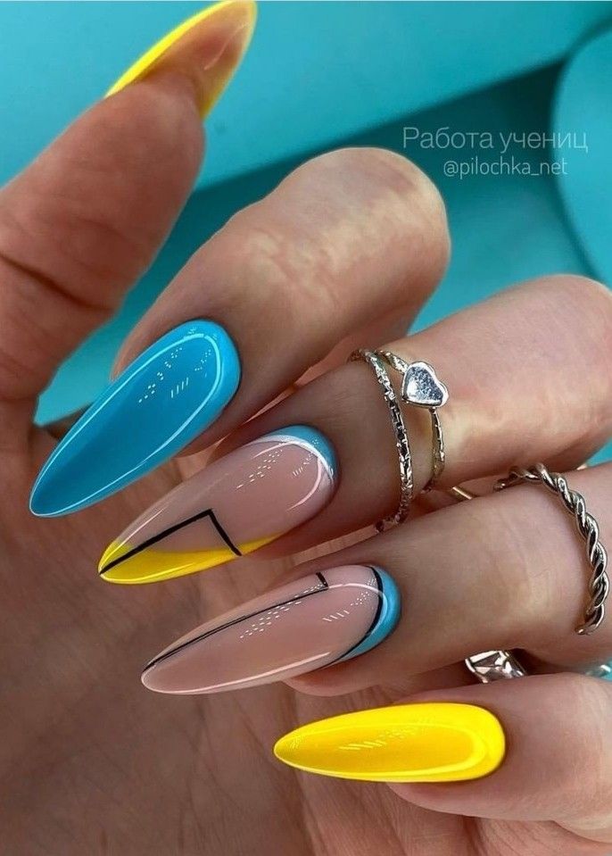 Blue and Yellow Summer Nails. 